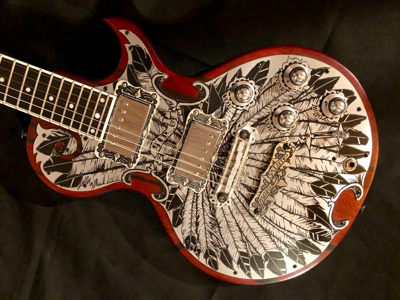 teye guitars guitar salute magpie robinson rich builder signature tabs