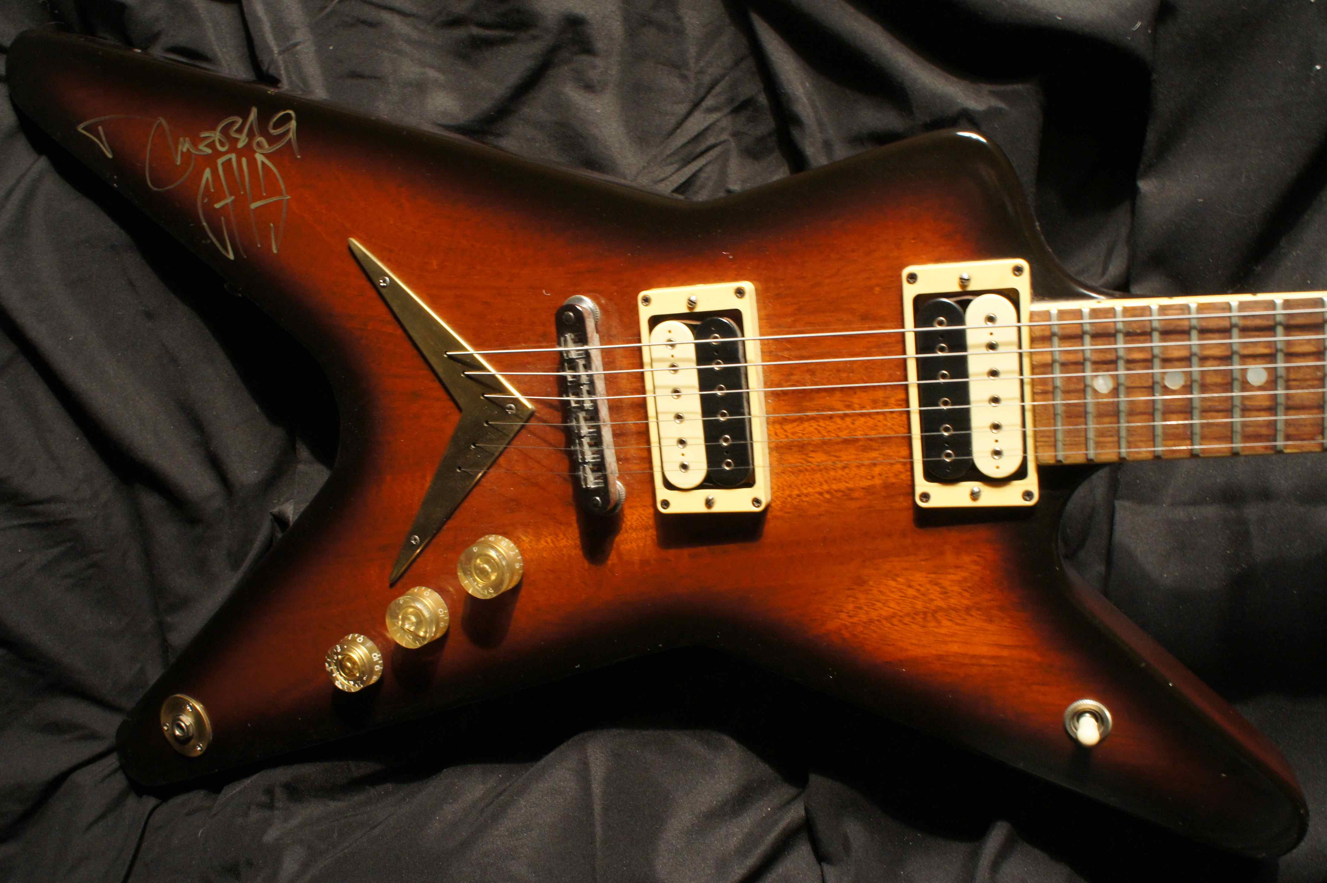 Dean ml sunburst deals