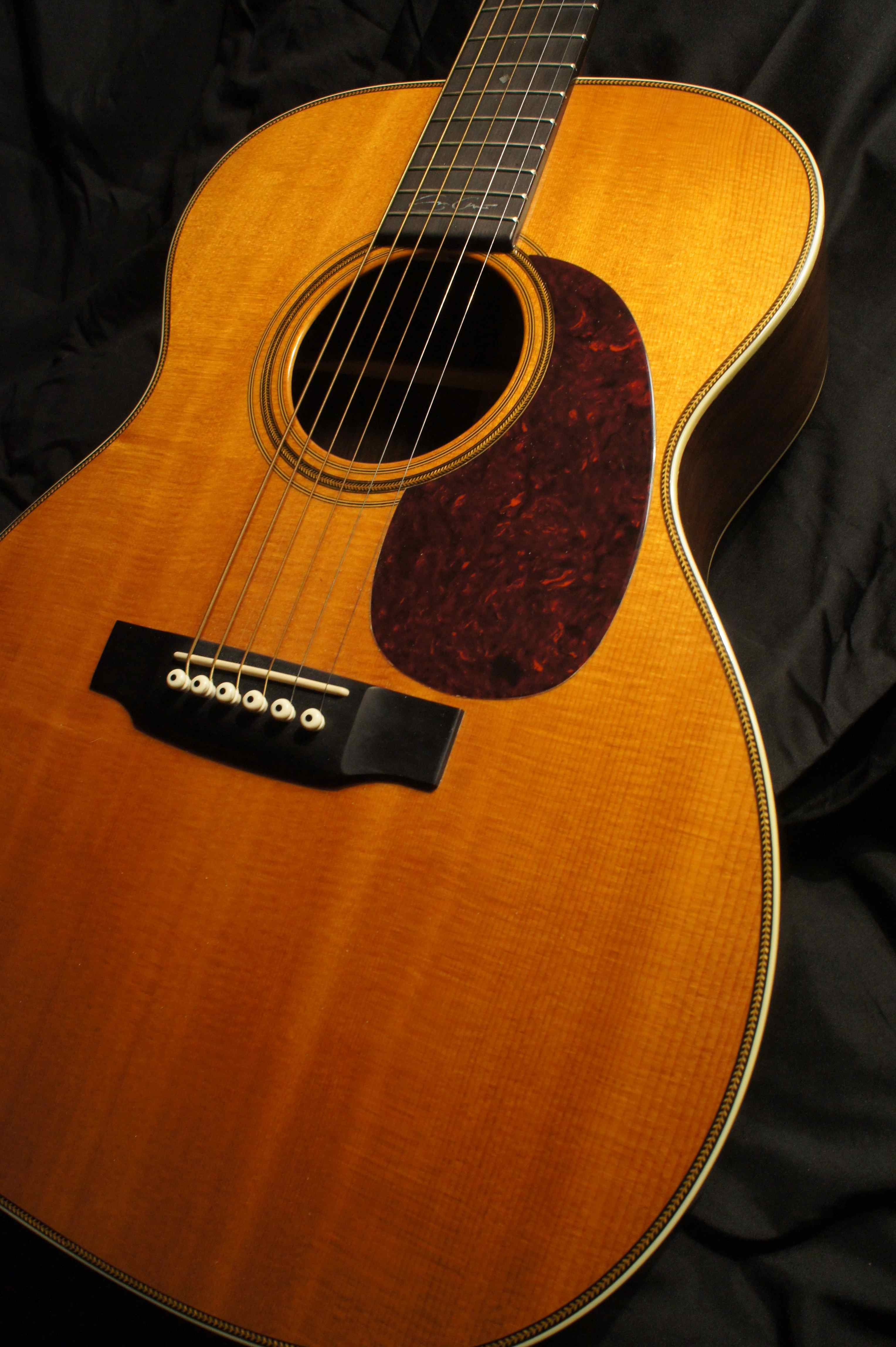 Martin, 000-28EC Eric Clapton Signature Acoustic Guitar ...