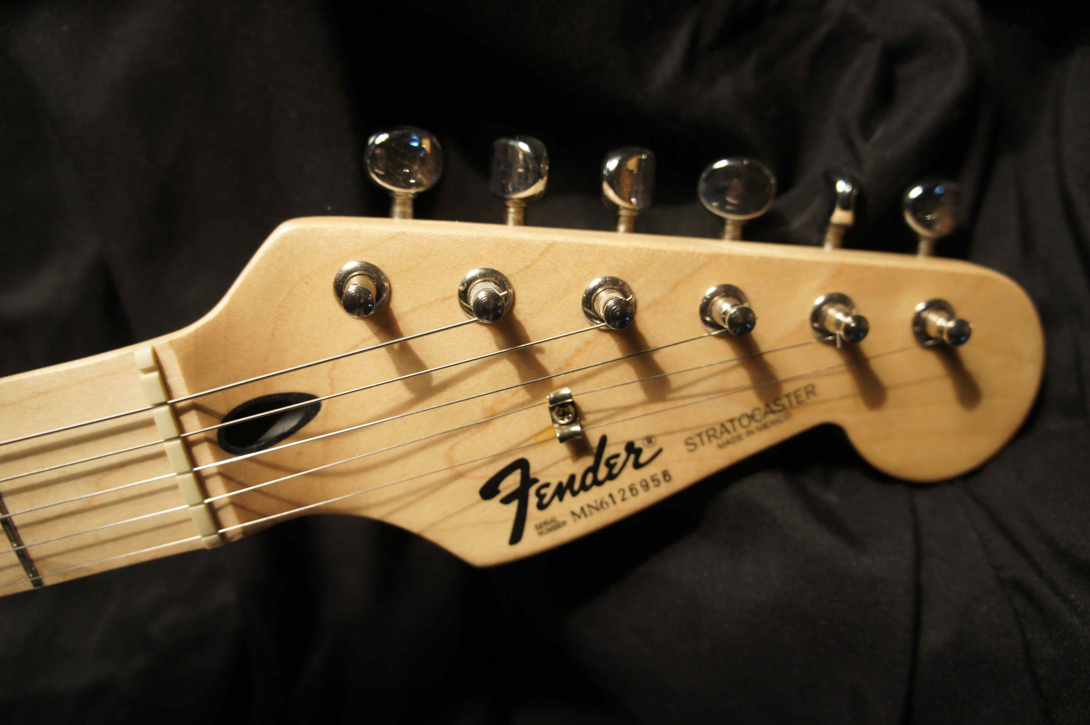 Fender, Stratocaster Mexico, 1996 | Tune Your Sound