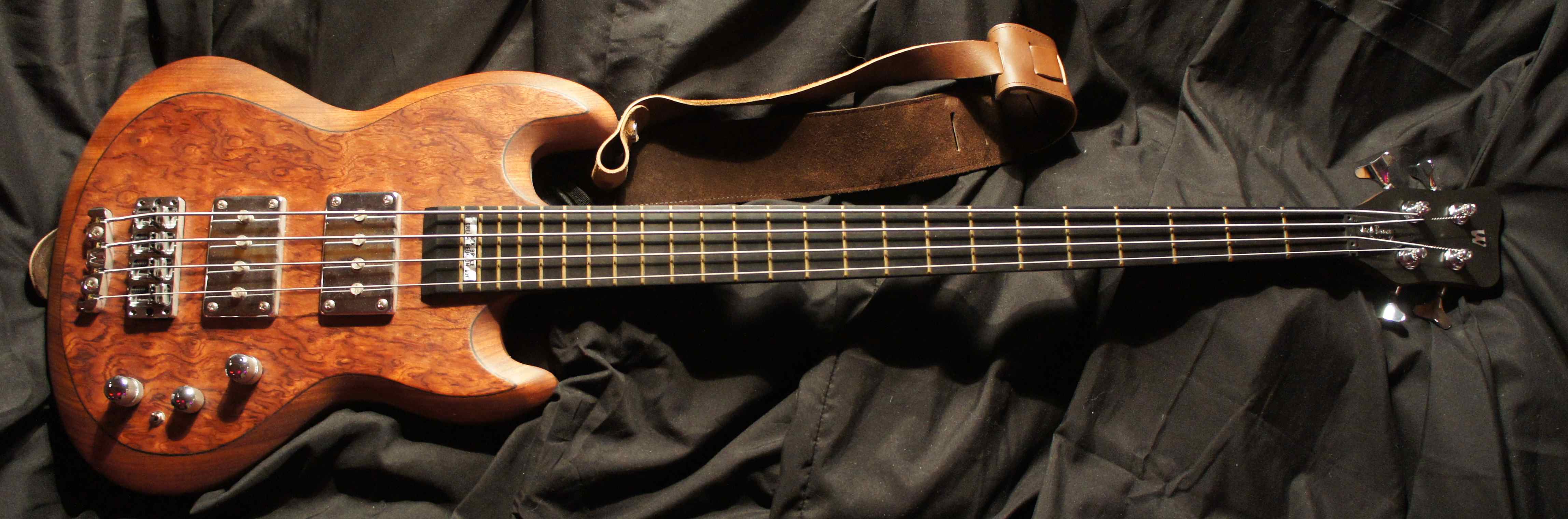 Warwick, Jack Bruce Reunion Bass, 2005 Tune Your Sound